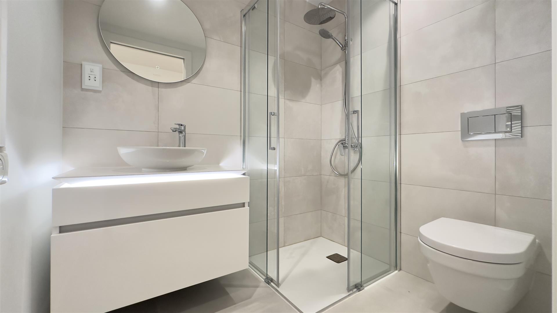  Image of House - 4 Bedrooms - 4 Bathrooms for Sale in North Gorge-Gibraltar, Image 14